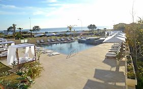 E-Hotel Larnaca Resort & Spa